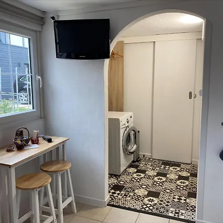 Petite maison, quartier calme. Bourges Extérieur photo